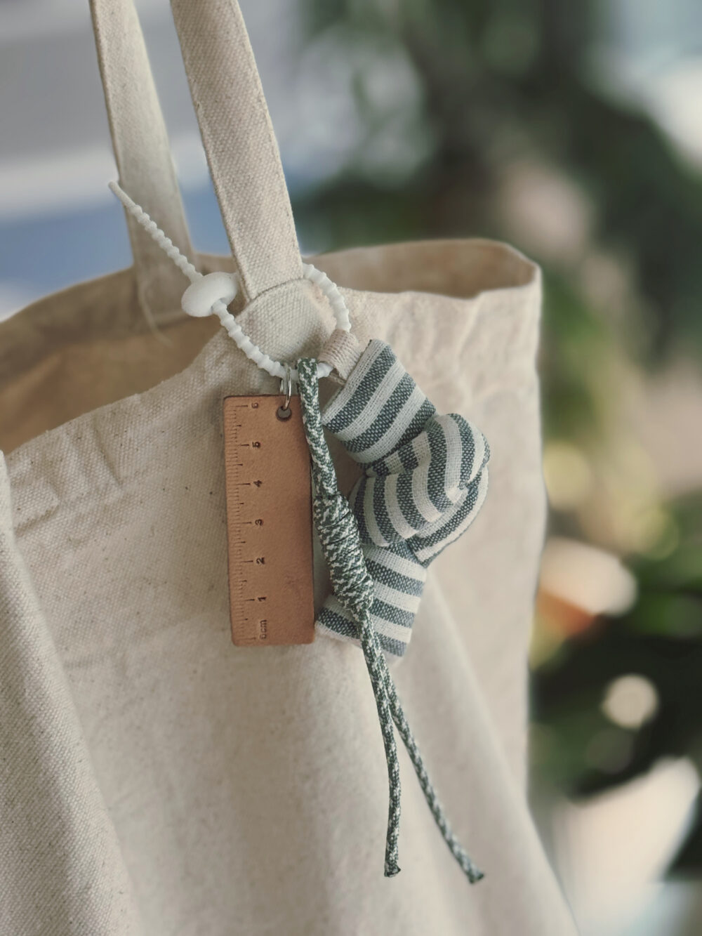 五月限定手作小聚｜繽紛扭結掛件 × 皮革行李吊牌