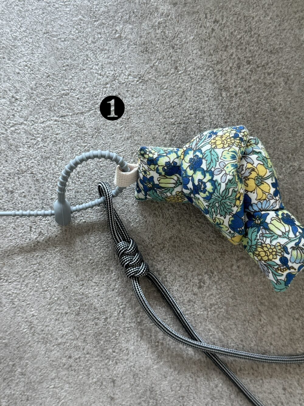 1 成品|暖心布作扭結吊飾▪附手作感小皮尺皮標▪