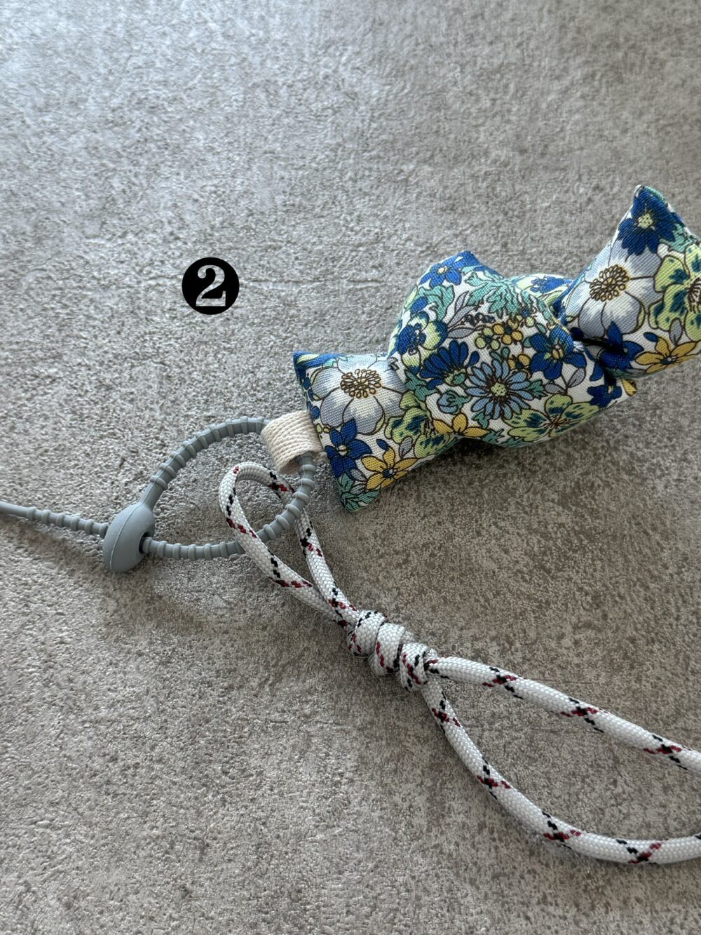 2 成品|暖心布作扭結吊飾▪附手作感小皮尺皮標▪